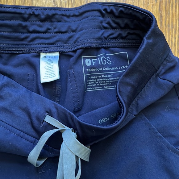 Figs Zamora Jogger - Picture 3 of 14